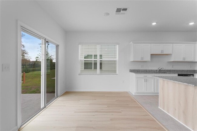 Building Photo - 5938 Piney Shrub Pl