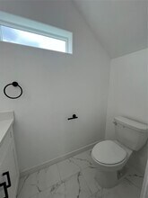 Building Photo - 8603 Wileyvale Rd