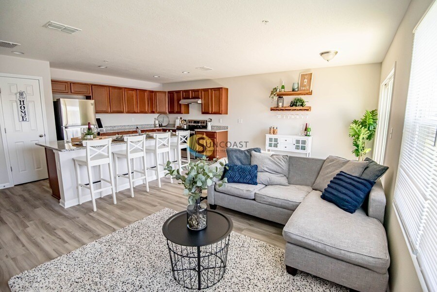 Foto principal - 9127 Western Way