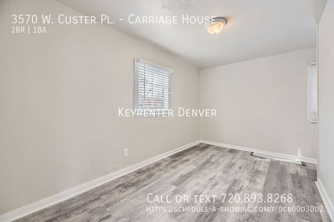 Building Photo - "Modern 2-Bedroom Carriage House in the He...