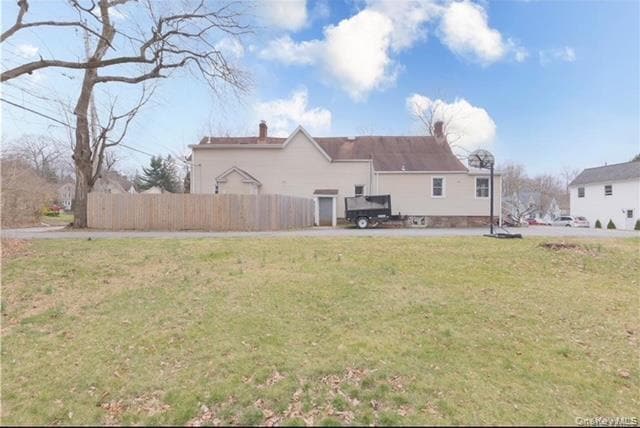 Foto del edificio - 2 Rockland Ave