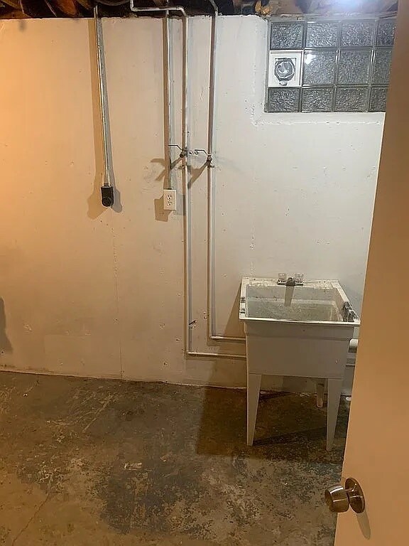 washer and dryer hook up and storage room - 4245 Century Ln