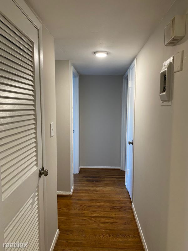 Building Photo - 2 br, 1 bath Condo - 2427 Lawrenceville Hwy