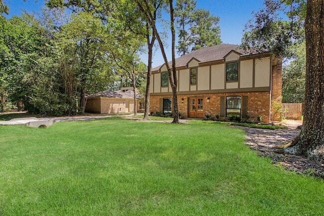 Building Photo - 34 Brushwood Ct
