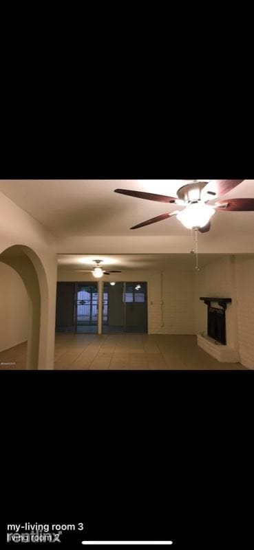 Building Photo - 10210 N Valle Del Oro Dr