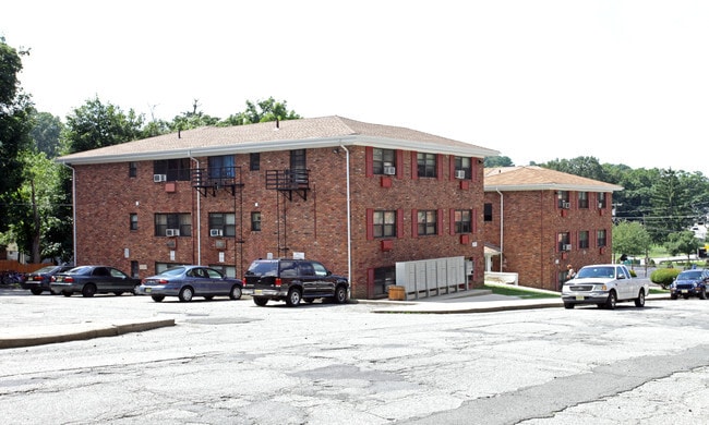 Building Photo - Dover Hills Apartments
