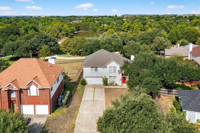 Building Photo - 15114 Wells Port Dr