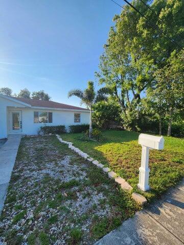 Foto principal - 505 NE 3rd Ave