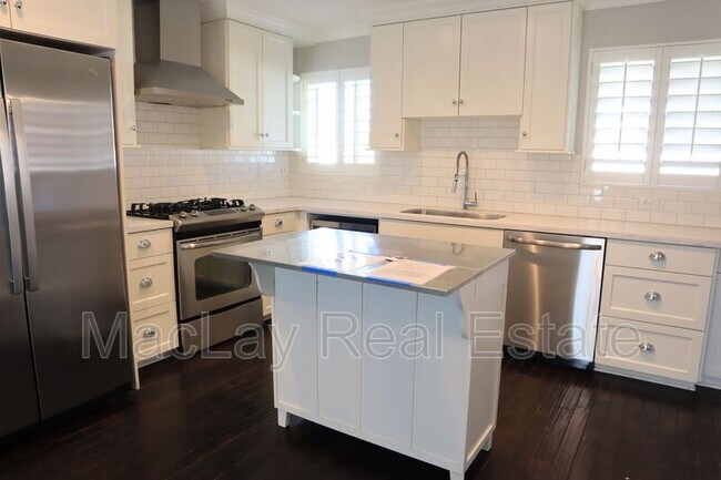 Building Photo - 4201 N 35th St