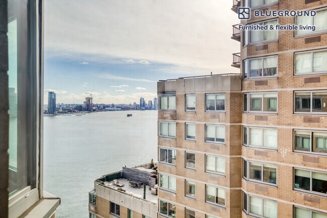 Foto del edificio - 401 E 34th St