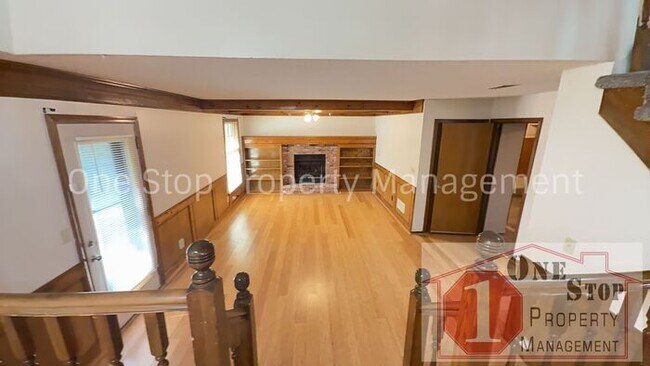 Building Photo - Beautiful 4 Bedroom 2.5 Bathroom in Olathe