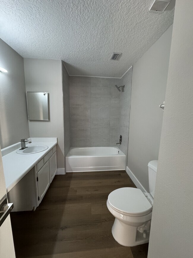 Baño principal - 198 White Fawn Dr