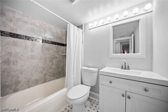 Building Photo - 666 3rd St S