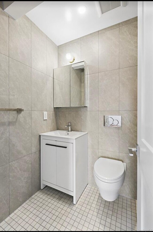 Foto del edificio - 40-05 Ithaca St