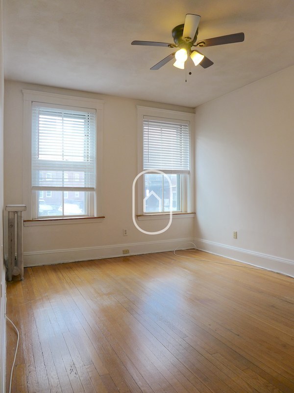 Foto del edificio - 1693 Beacon St