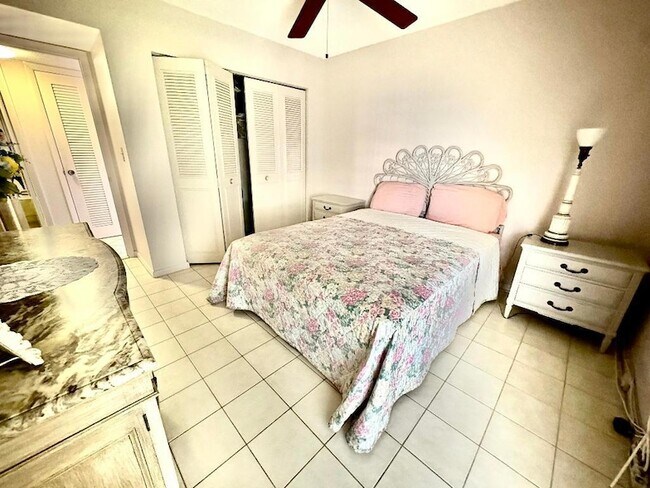 Foto del edificio - 19 Golfs Edge