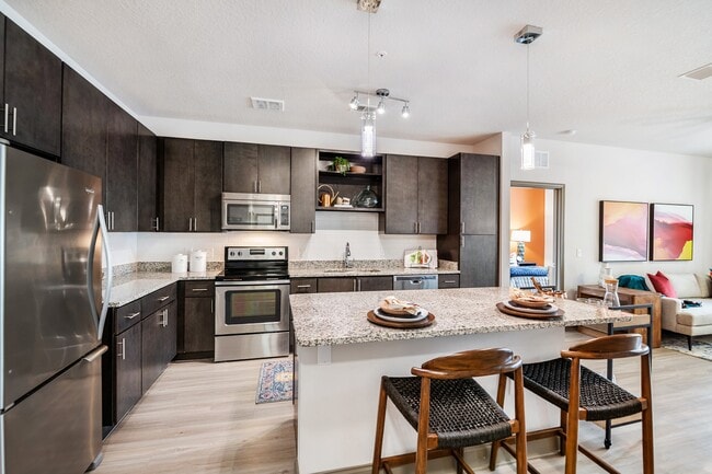 Building Photo - Cortland Hunters Creek