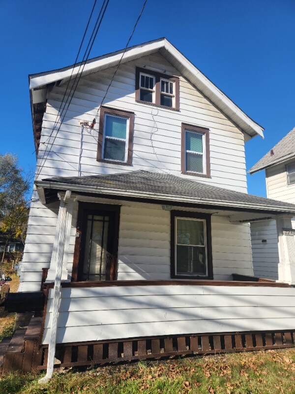 2248 East Ave, Akron, OH 44314 House Rental in Akron, OH