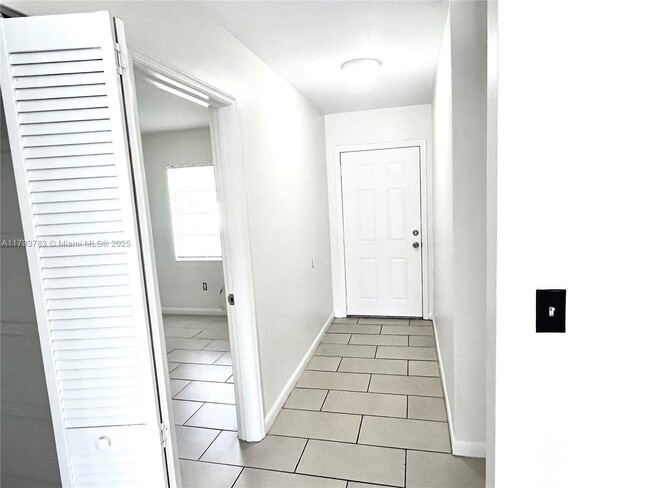 Foto del edificio - 4308 SW 130th Ct