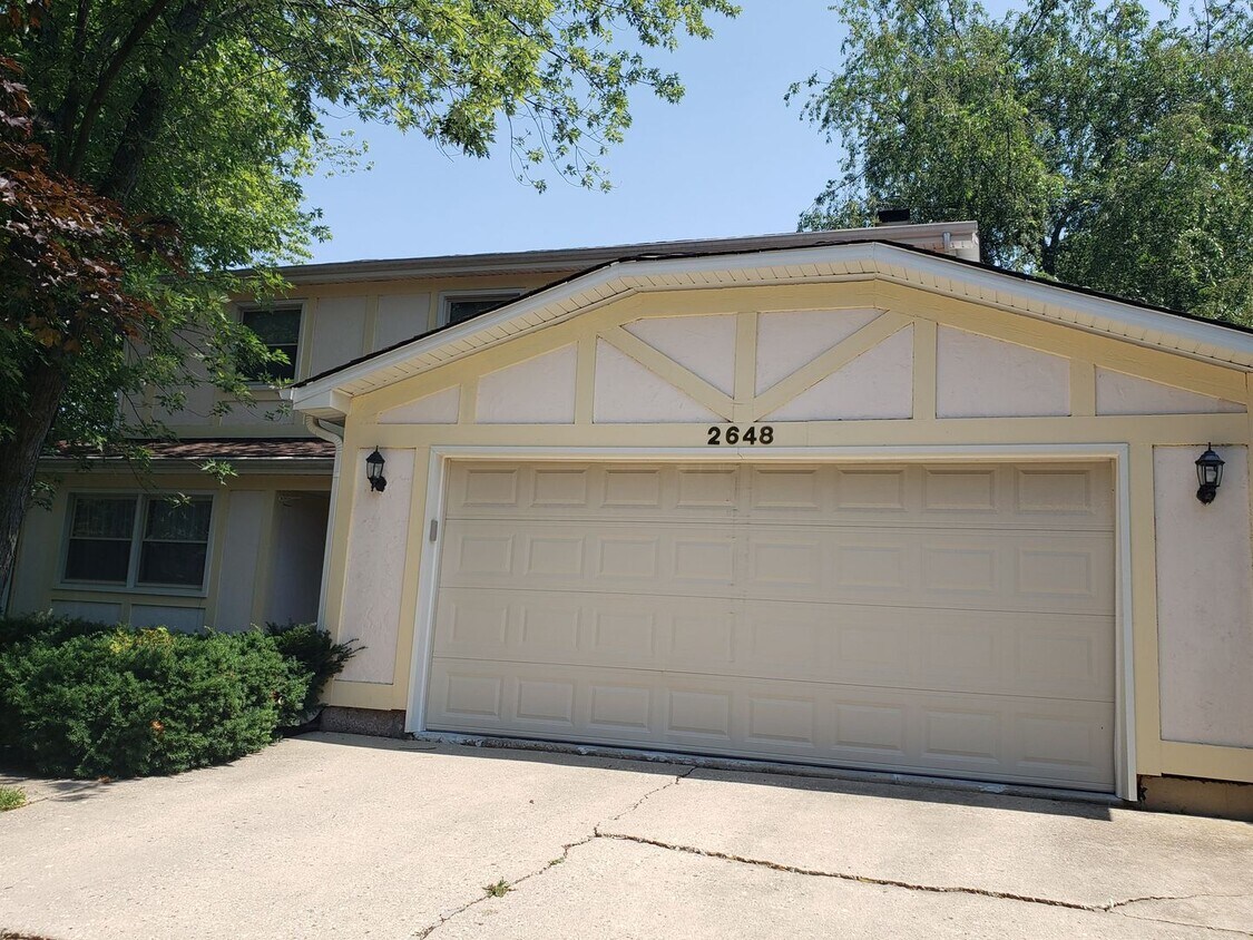 2648 Longview Dr, Lisle, IL 60532 House Rental in Lisle, IL