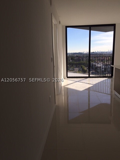 Foto del edificio - 5252 NW 85th Ave