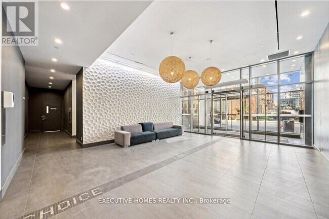 Photo du bâtiment - 150 E Liberty St