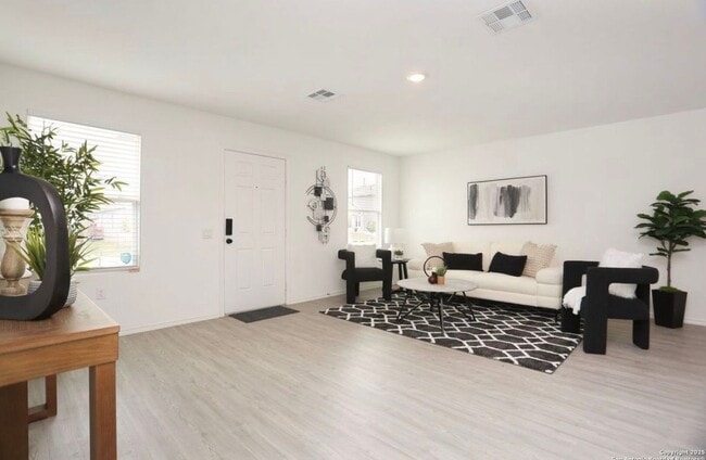 Building Photo - 9454 Tarbutton Trl