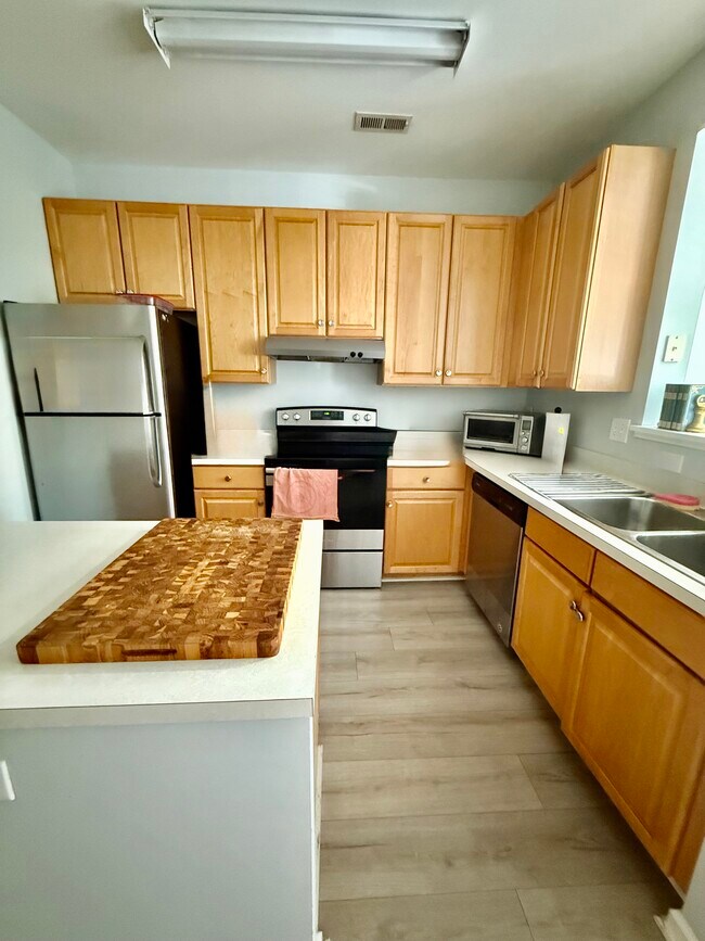 Foto del edificio - 542 E 9th St