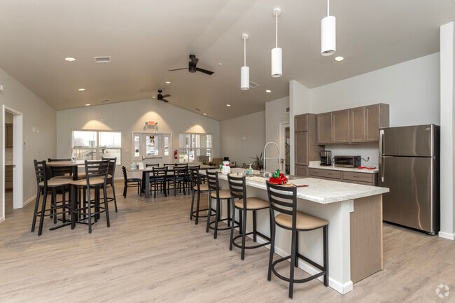Interior Photo - Union at Middle Creek