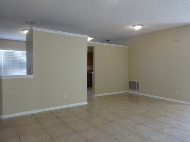 Foto del edificio - 2824 Ripton Court