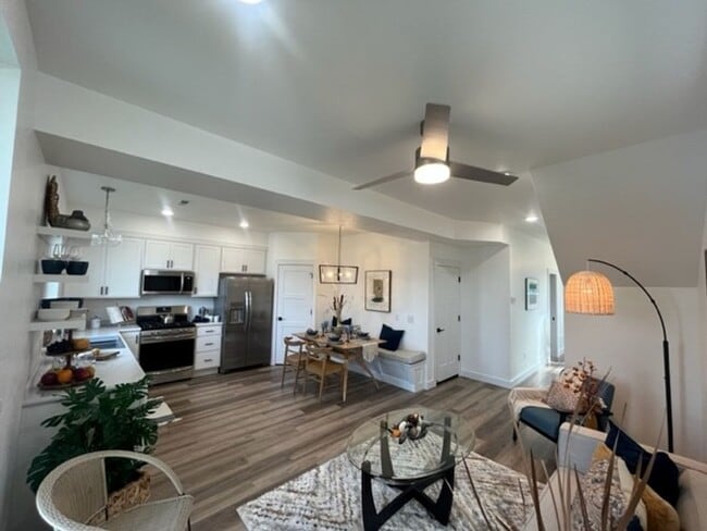 Foto del edificio - BRAND NEW