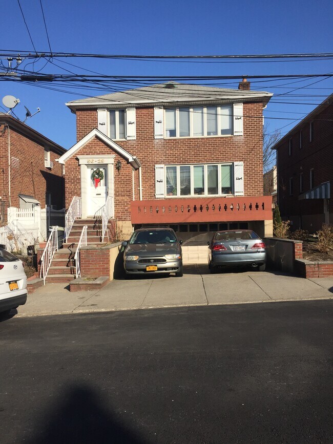 House - 5629 136th St