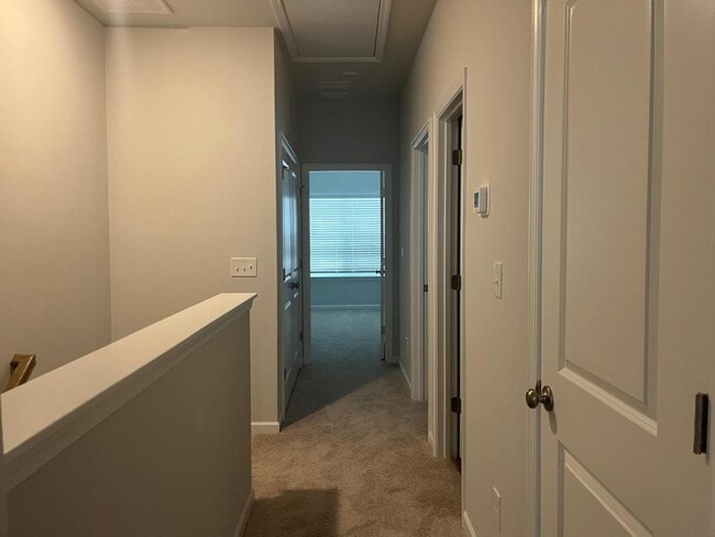 Building Photo - 276 Chesapeake Cmns St