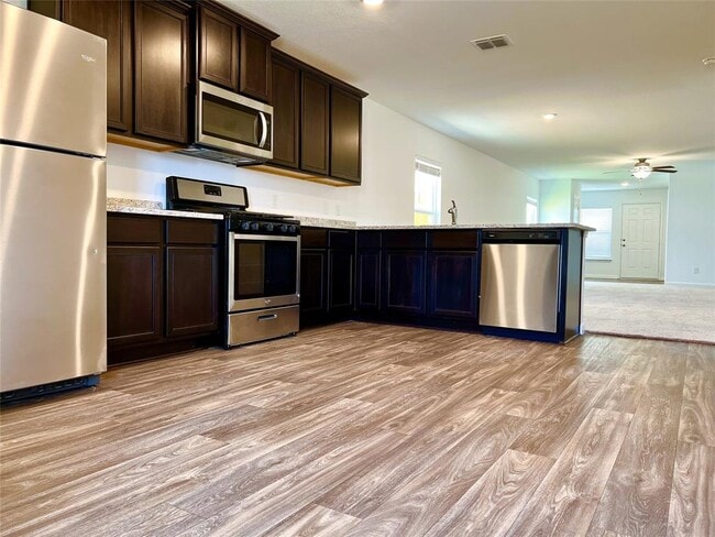 Building Photo - 4027 Trail de Paris