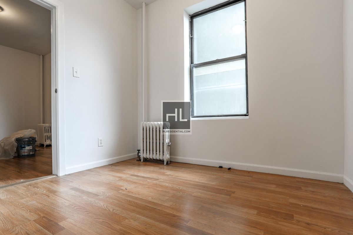 Building Photo - 38 STREET