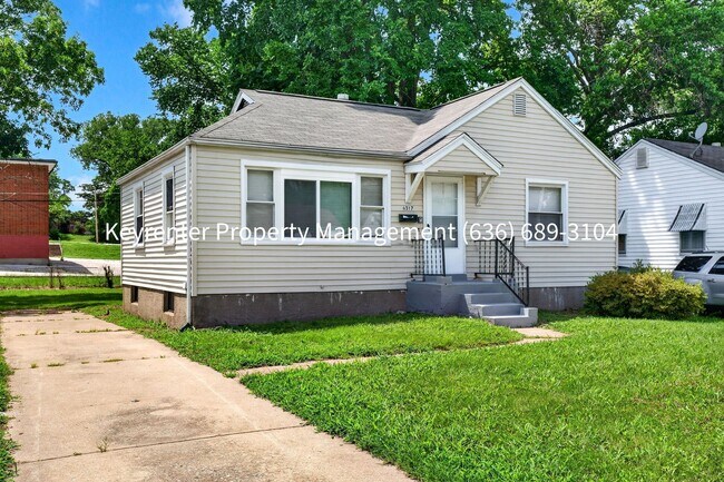 Foto del edificio - Charming Rehabbed 2-Bedroom Home