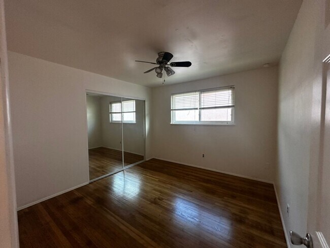 Building Photo - Clairemont Mesa House with Pool