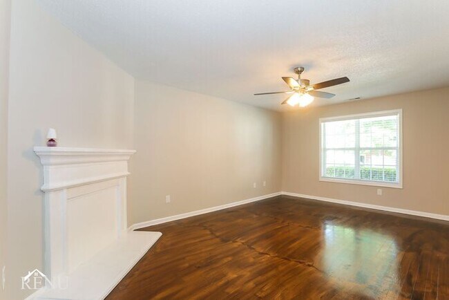 Foto del edificio - 6961 Mahonia Pl