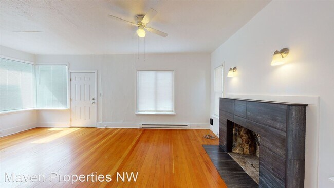 Foto del edificio - 3 br, 1 bath House - 4918 42nd Ave S