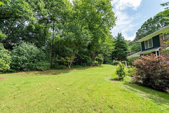 Foto del edificio - 2340 Castleridge Ct