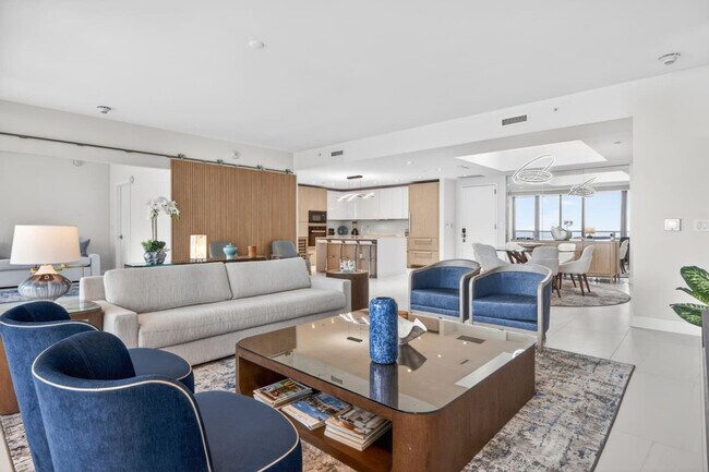 Foto del edificio - 3100 N Ocean Dr