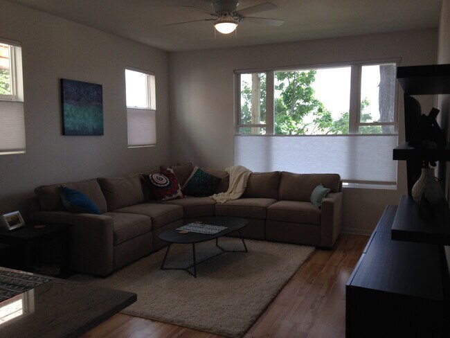 298 Hamilton Rd - 516 E Glover Ave