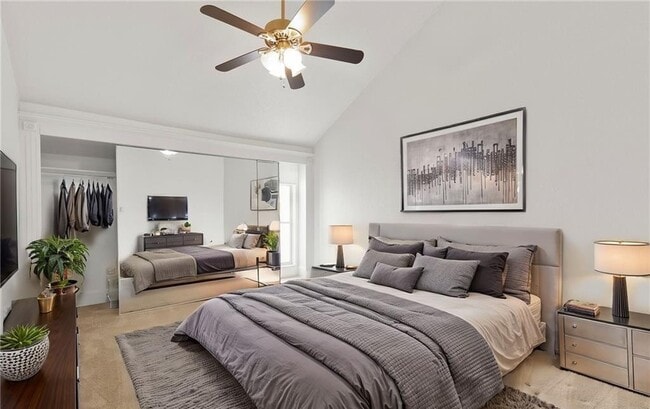 Foto del edificio - Comfortable Living in a Quiet Community