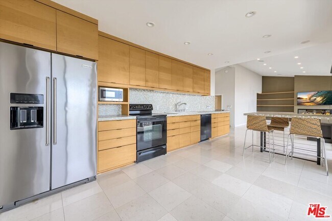 Foto del edificio - 6789 Shearwater Ln
