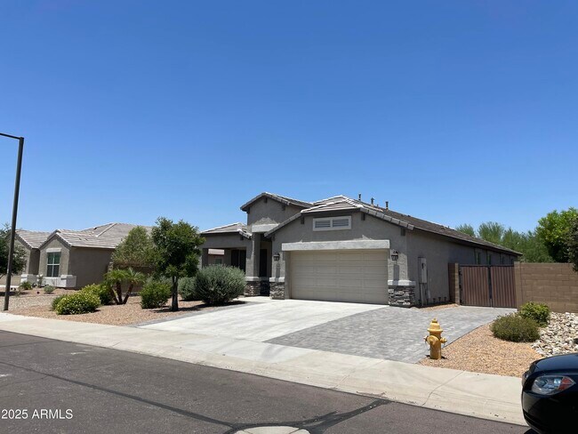 Building Photo - 13572 W Paso Trail