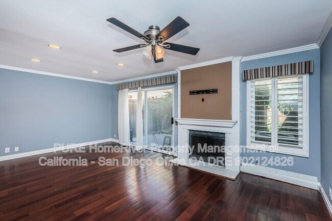 Building Photo - 3648 Caminito Carmel Landing