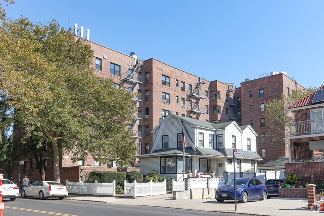Building Photo - 20-40 89th St