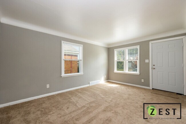 Building Photo - OPEN HOUSE SATURDAY OCTOBER 5th  10:30am t...