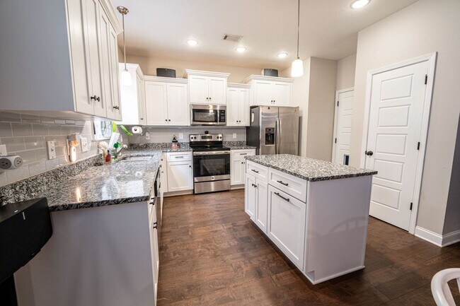 Building Photo - 4 Bedroom Columbia County Home Near Ft. Ei...