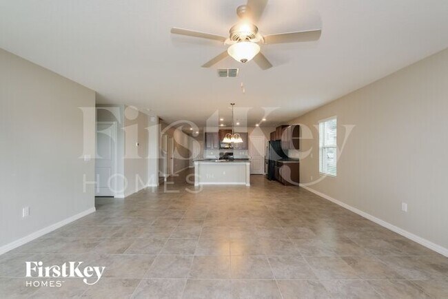 Foto del edificio - 10501 Fairy Moss Ln